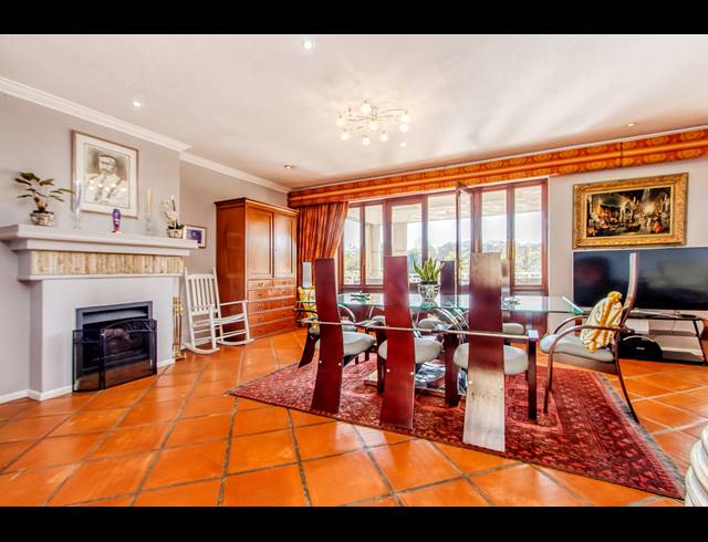 3 BEDROOM HOUSE TO LET IN CEDAR LAKES